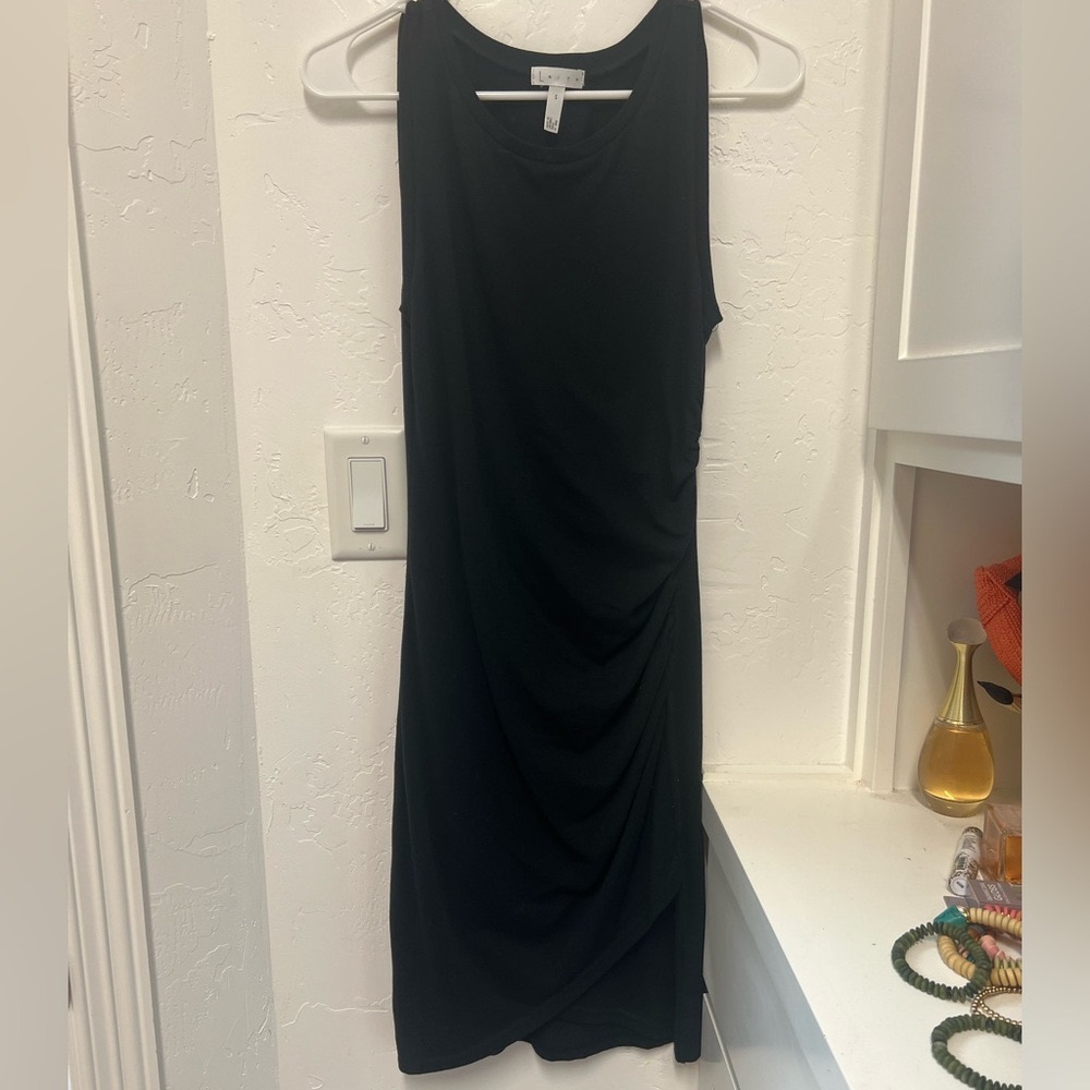 Leith Black Sleeveless Sheath Midi Dress